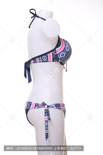 內(nèi)衣模特