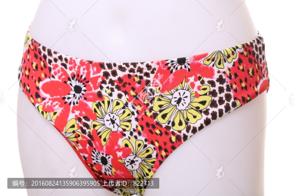 花紋內(nèi)褲