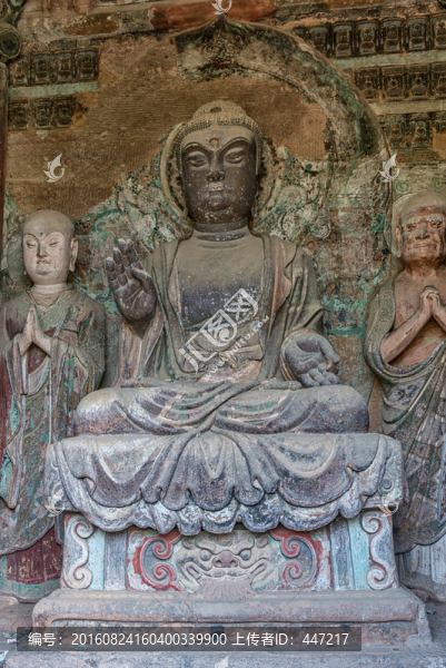 麥積山石窟佛像