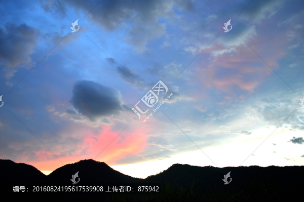 夕陽(yáng)晚霞