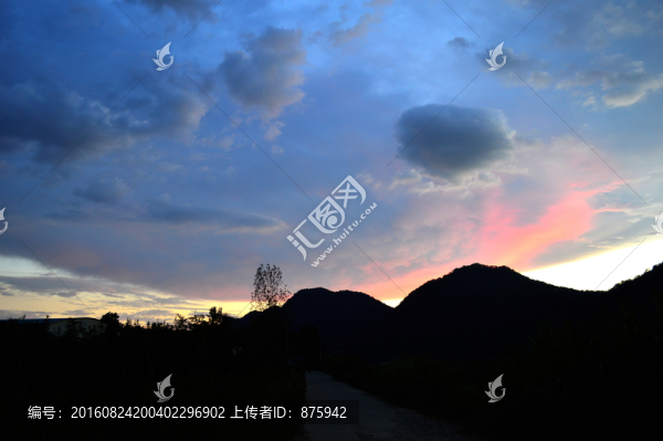 夕陽晚霞