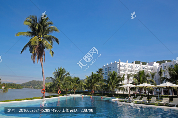 酒店游泳池