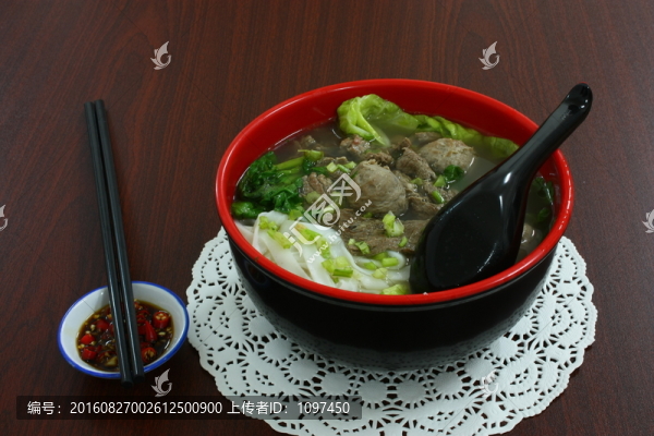 牛肉粿條