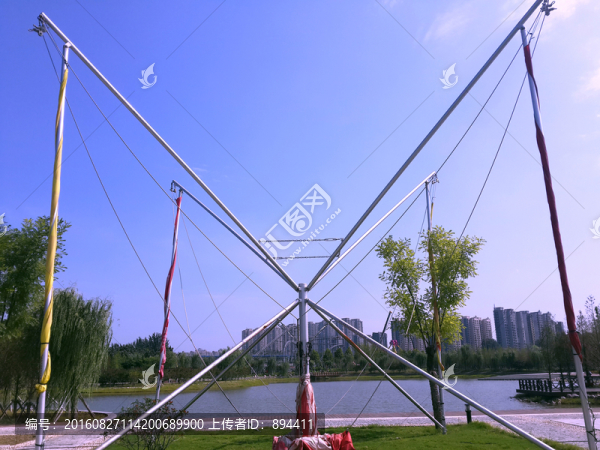 自動(dòng)蹦極