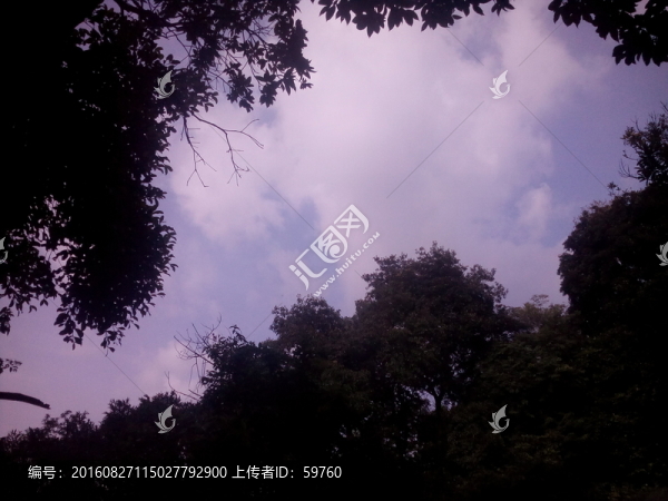 藍天白云