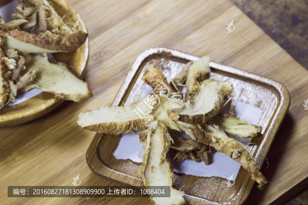 中藥知母