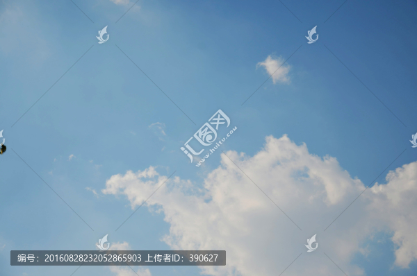 藍(lán)天白云