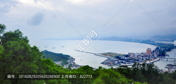 雙月灣