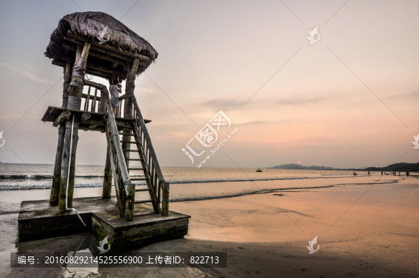 雙月灣