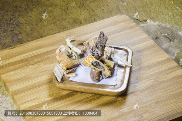 中草藥桑白枝
