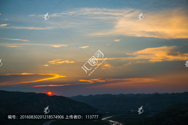 晚霞,彩云