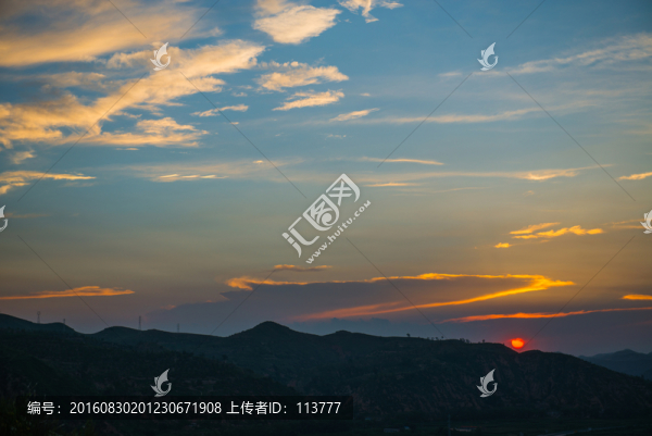 晚霞,彩云