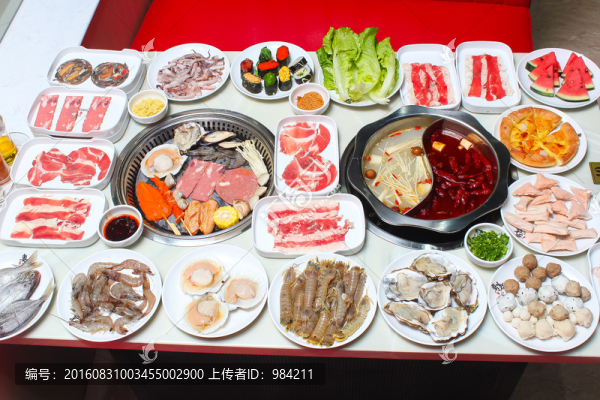 烤肉自助餐合照