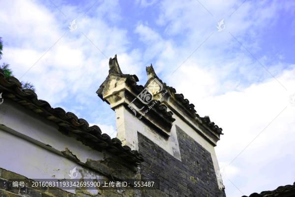藍(lán)天白云
