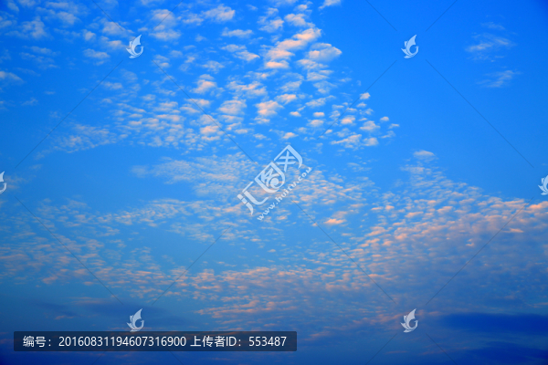 云霞