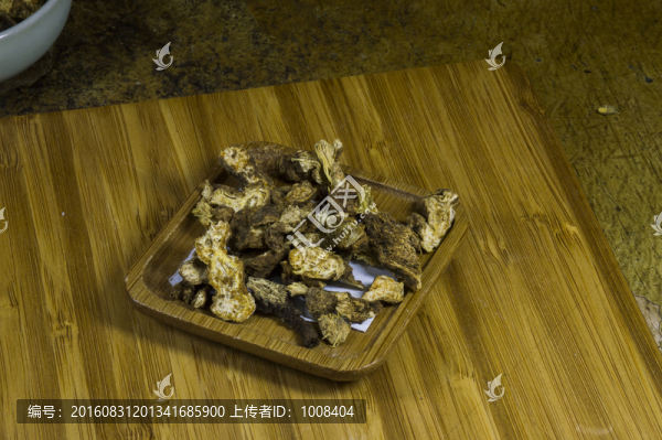 蒼術(shù)中藥素材