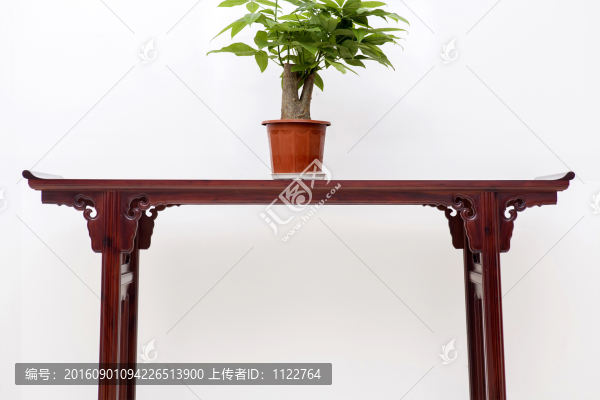 酸枝木翹頭案