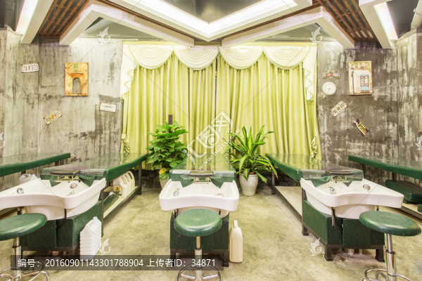 理發(fā)店洗頭間