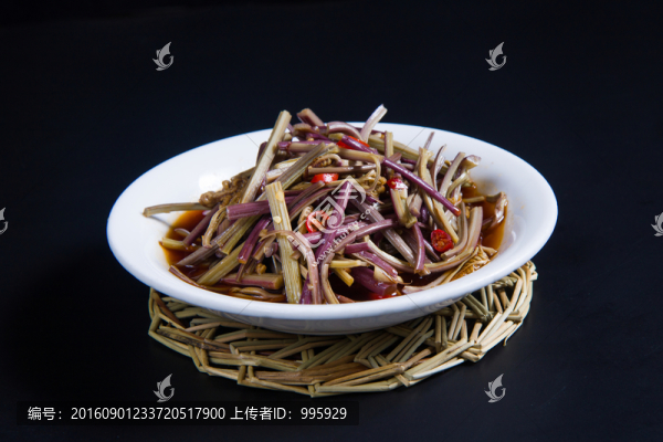涼拌蕨菜