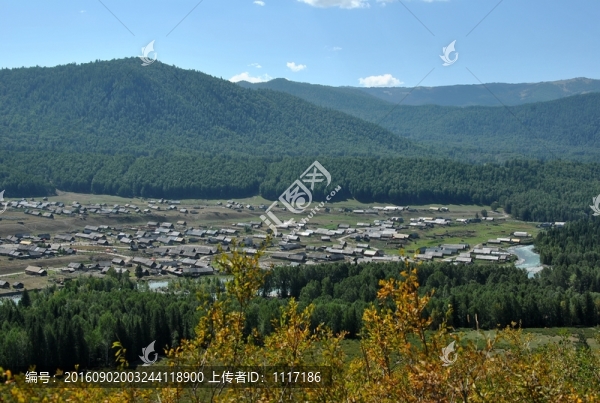 盛夏的新疆禾木自然風(fēng)光
