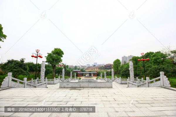 江西省鷹潭市月湖巖公園廣場