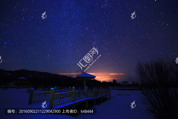 公園夜空