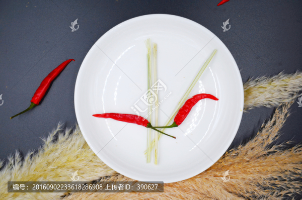 紅辣椒和蘆葦