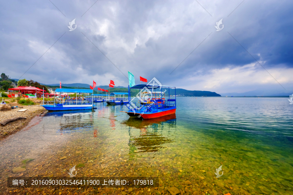 撫仙湖,湖畔