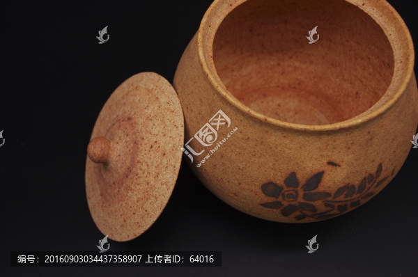 粗陶制品