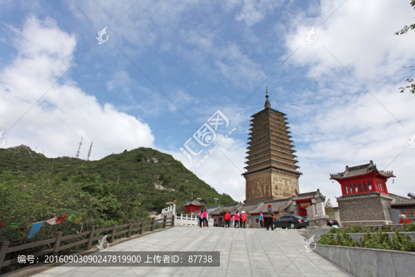 朝陽(yáng)鳳凰山