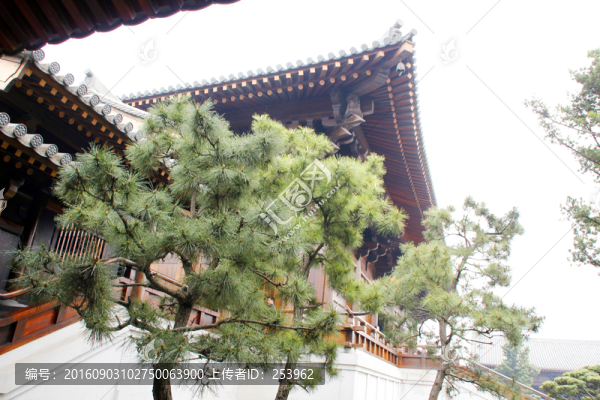 寶山寺