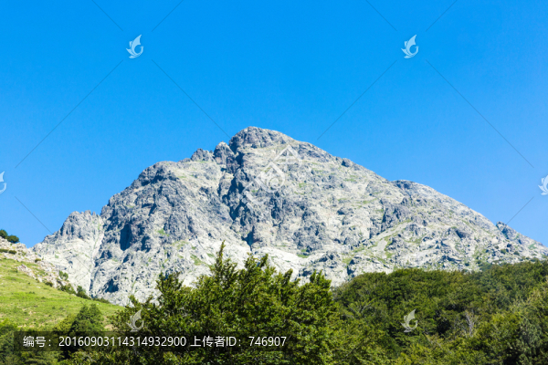 山峰