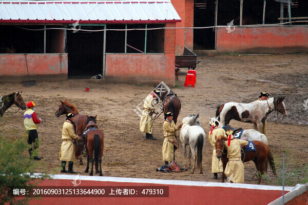 草原盛會那達慕,馬廄