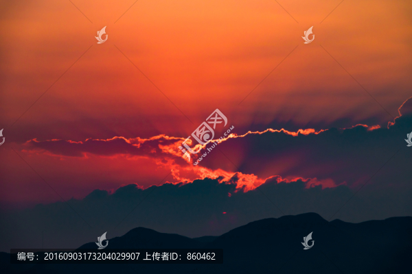 遠山霞光