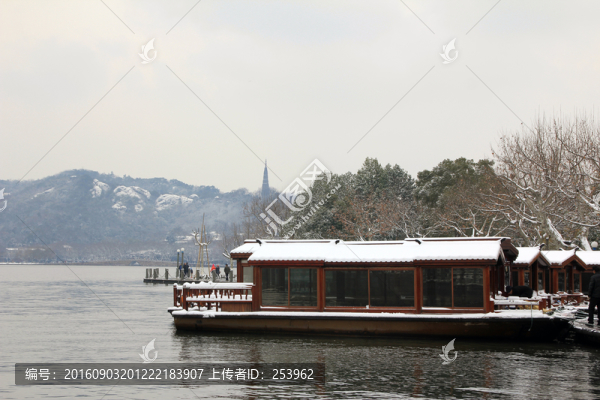 西湖雪