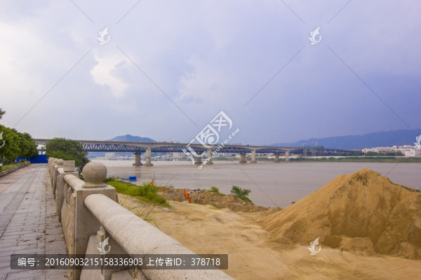 廣東省肇慶市西江大橋