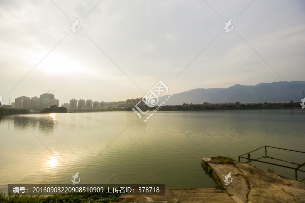 廣東省肇慶市伴月湖堤岸