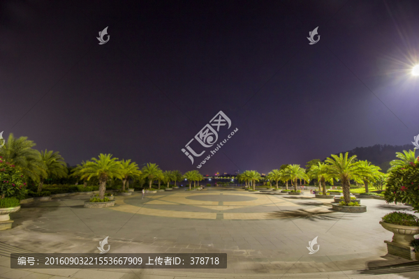 廣東省肇慶市波海公園廣場(chǎng)