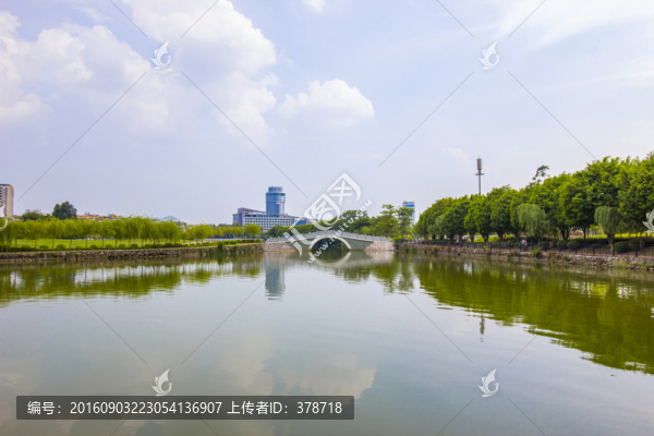 廣東省肇慶市青蓮湖景觀橋