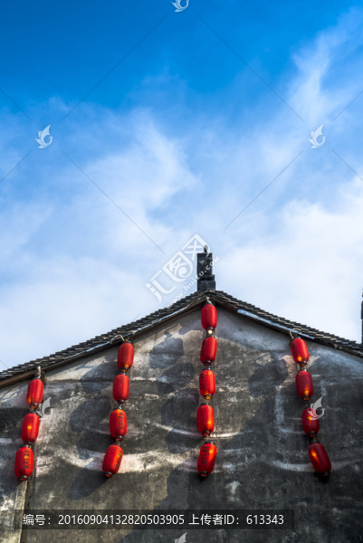 山墻與紅燈籠