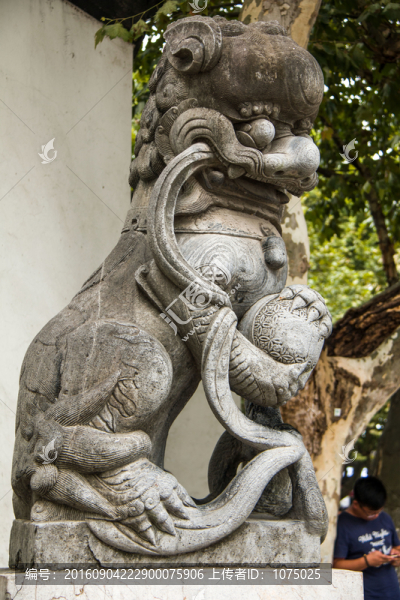 石獅子