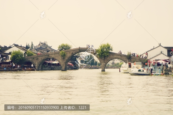 放生橋