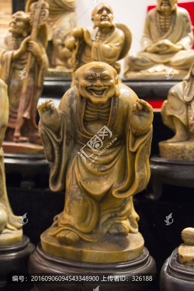 楠木雕佛像