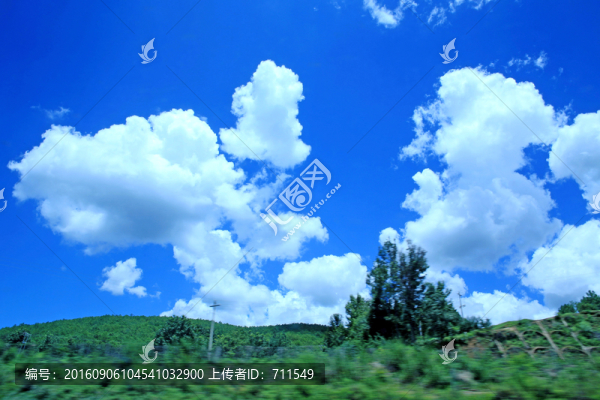 大朵白云藍(lán)天