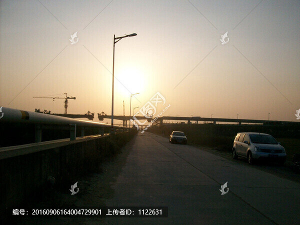 地鐵高架橋