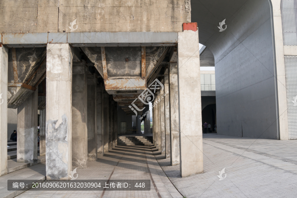 余德耀美術(shù)館,空間設(shè)計(jì)