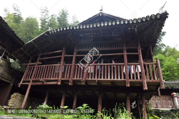 湖北恩施州土家族吊腳樓