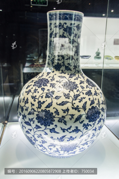 青花瓷紋瓶