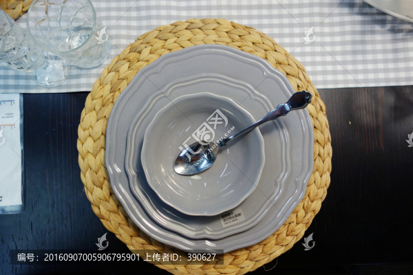 餐具俯拍