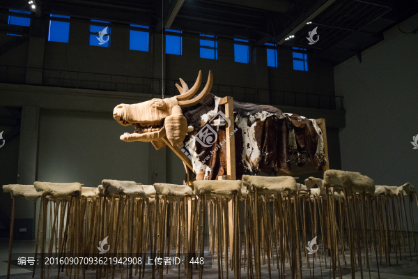 余德耀美術(shù)館展品,犀牛